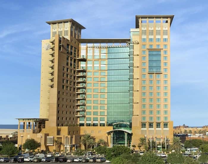 Al Manshar Rotana Hotel