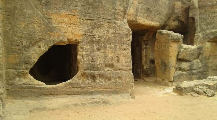Siyot Caves, Kutch