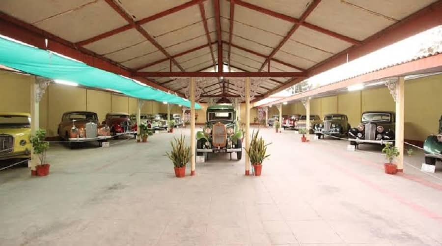 Dastan Farm Vintage Car Village