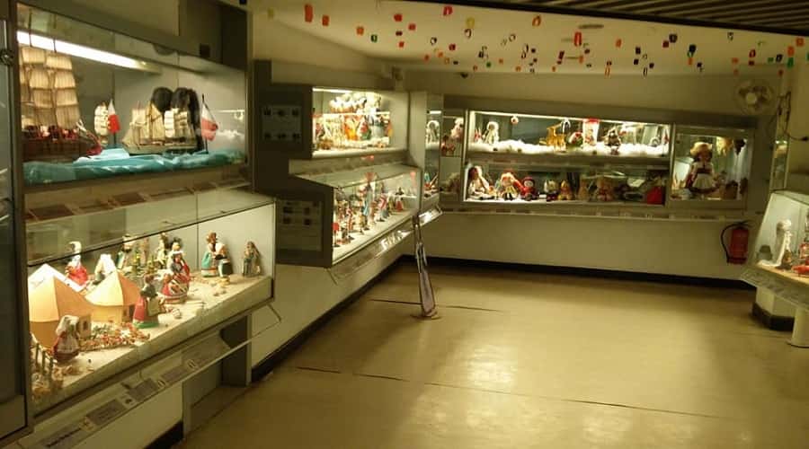 doll museum