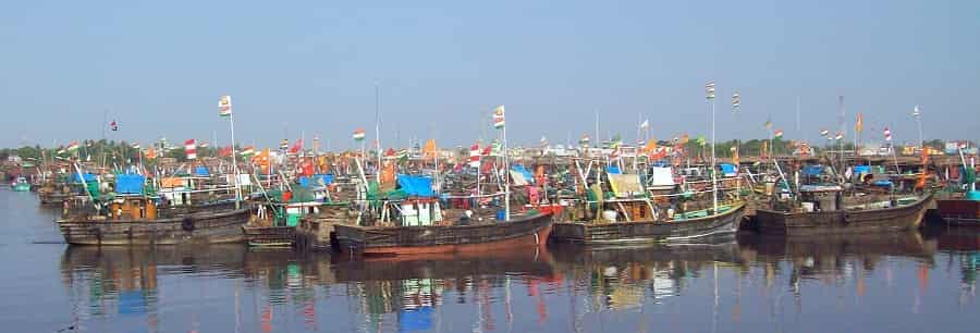 Boats in sea between Veraval and Somnath
