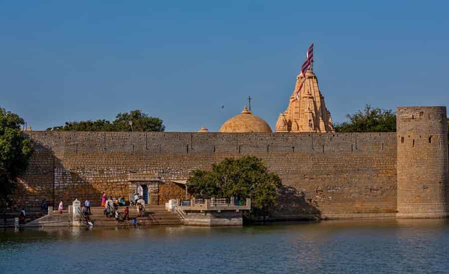 Narayan Sarovar, Kutch
