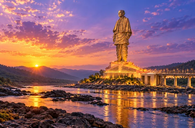 Statue of Unity car rental tour from Ahmedabad