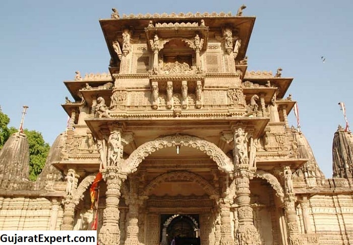 Hutheesing Jain Temple Ahmedabad, One of the Richest Jain Heritages in the City